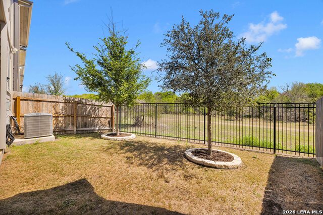 Image 4 of 38 For 8851 Oakland  Unit 36