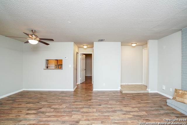 Image 6 of 31 For 11843 Braesview  1612