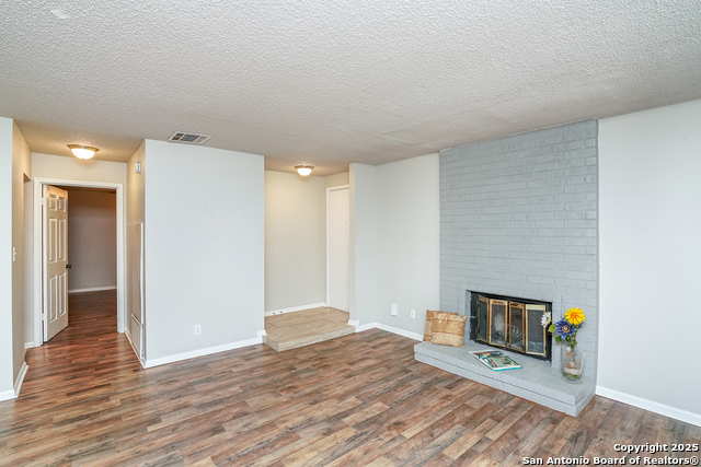 Image 8 of 31 For 11843 Braesview  1612