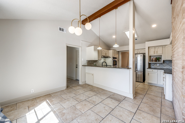 Image 11 of 25 For 626 Moorside