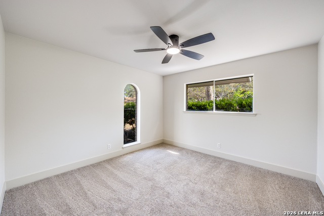 Image 21 of 25 For 626 Moorside