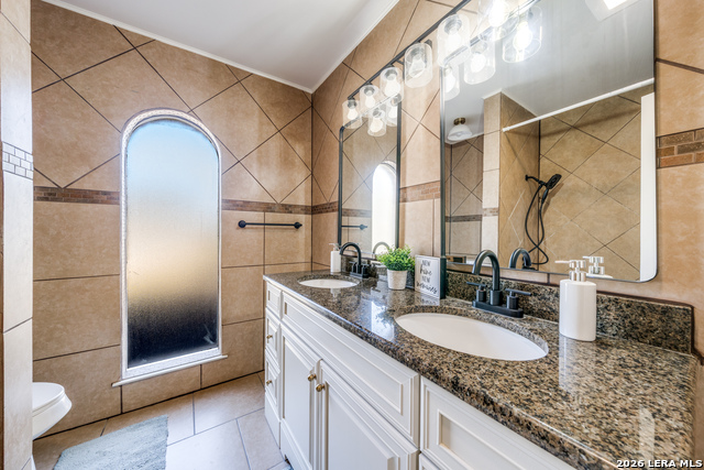 Image 23 of 25 For 626 Moorside