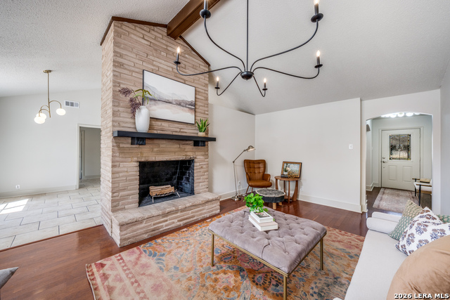 Image 8 of 25 For 626 Moorside