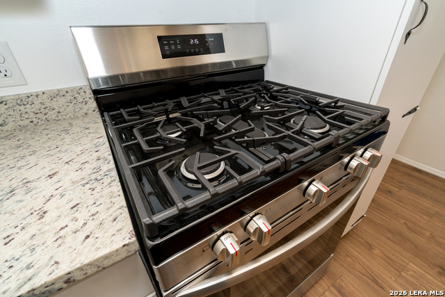 Image 19 of 46 For 11122 Cedar Elm