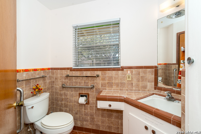 Image 25 of 46 For 11122 Cedar Elm