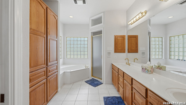 Image 29 of 67 For 449 Hunters Trophy