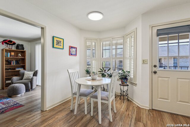 Image 22 of 49 For 2611 Eisenhauer  1403