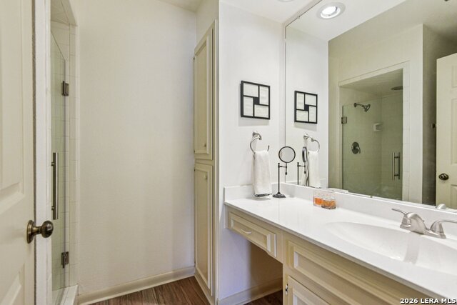 Image 28 of 49 For 2611 Eisenhauer  1403