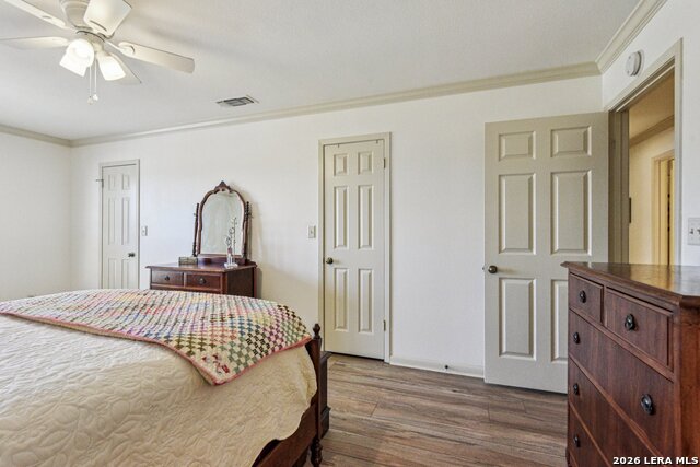 Image 34 of 49 For 2611 Eisenhauer  1403