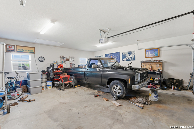 Image 15 of 32 For 149 Short Meadow Dr W