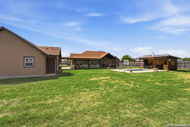 Image 18 of 32 For 149 Short Meadow Dr W