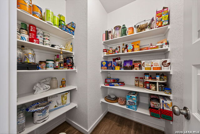 Image 10 of 26 For 4730 Audubon Place