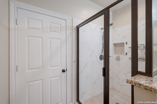 Image 18 of 29 For 8366 Ventura Blvd