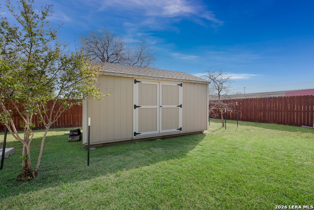 Image 26 of 29 For 8366 Ventura Blvd