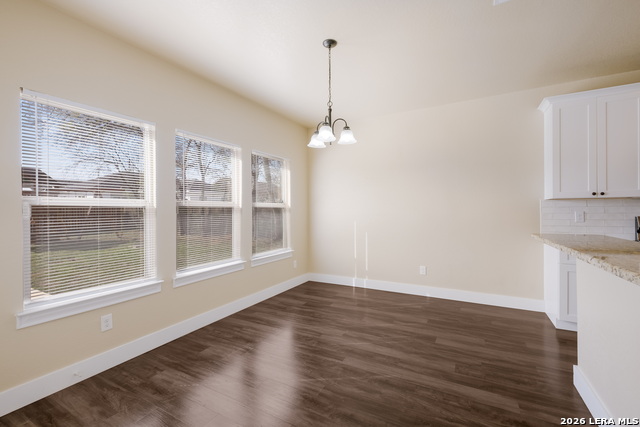 Image 8 of 29 For 8366 Ventura Blvd