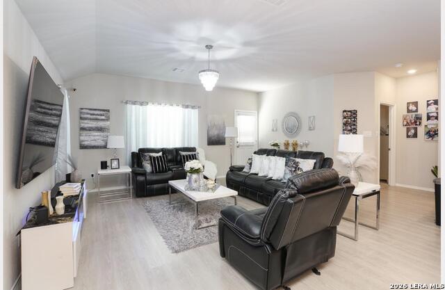 Image 9 of 21 For 8418 Terlingua Cv