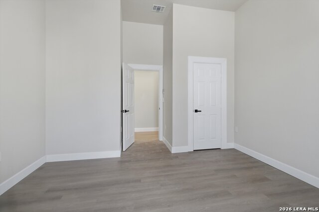 Image 18 of 28 For 530 Carson St E