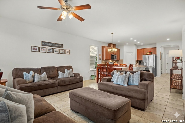 Listing photo id 11 for 7347 Bluebonnet Bay