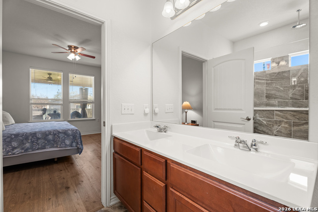 Listing photo id 20 for 7347 Bluebonnet Bay