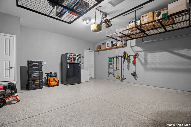 Listing photo id 33 for 7347 Bluebonnet Bay