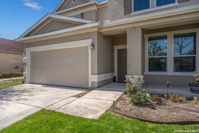 Listing photo id 4 for 7347 Bluebonnet Bay