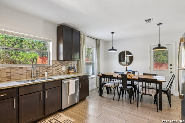 Image 18 of 51 For 275 Stallion Springs