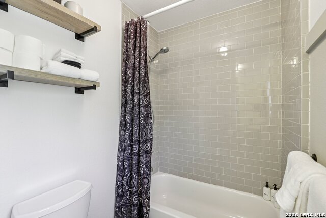 Image 26 of 51 For 275 Stallion Springs