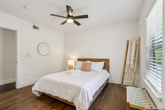 Image 28 of 51 For 275 Stallion Springs