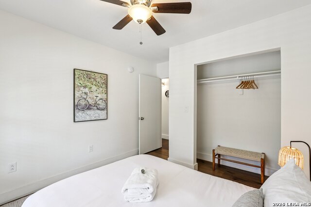 Image 31 of 51 For 275 Stallion Springs