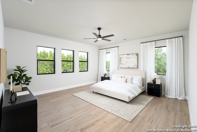 Image 13 of 45 For 26617 Timberline Dr