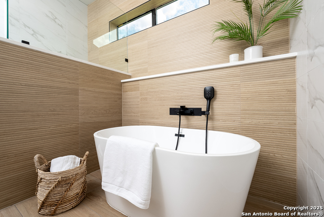 Image 19 of 45 For 26617 Timberline Dr