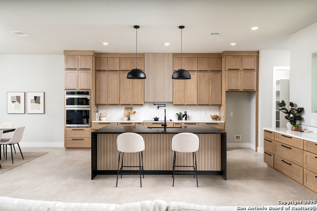 Image 9 of 45 For 26617 Timberline Dr