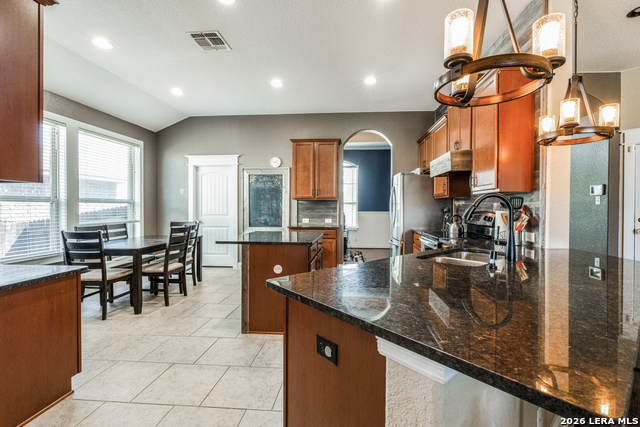 Image 10 of 25 For 1620 Sun Ledge