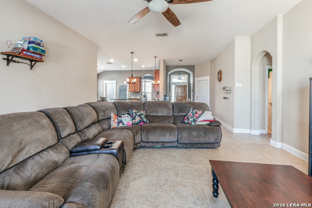 Image 4 of 25 For 1620 Sun Ledge