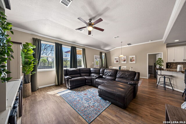 Image 13 of 45 For 10214 Shawnee