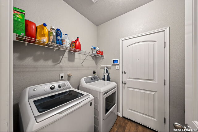 Image 21 of 45 For 10214 Shawnee