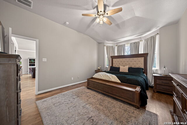 Image 23 of 45 For 10214 Shawnee