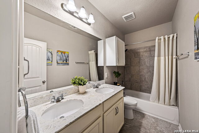 Image 28 of 45 For 10214 Shawnee