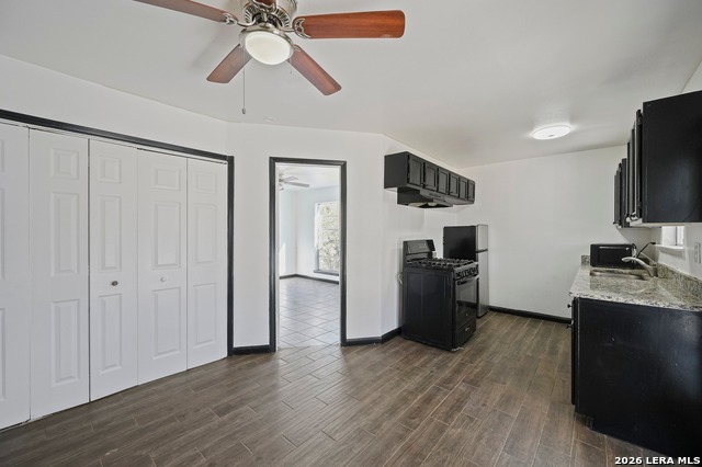 Image 8 of 24 For 6103 Paso Valley