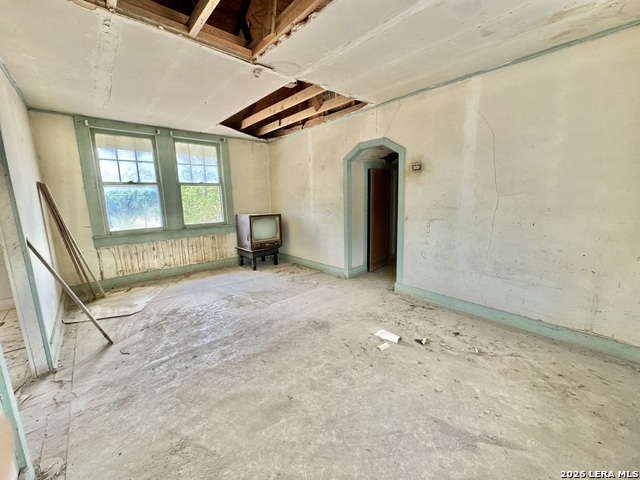 Image 14 of 20 For 205 Rodriguez