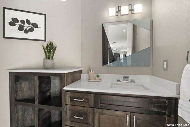 Image 35 of 47 For 327 Jackson  