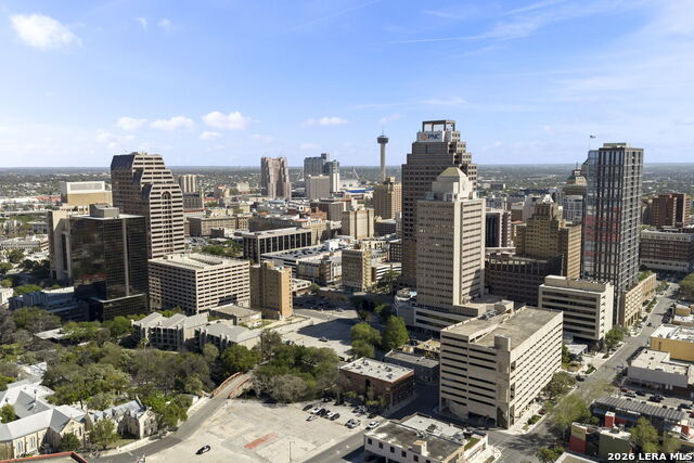 Image 40 of 47 For 327 Jackson  