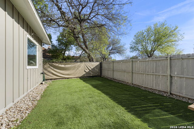 Image 44 of 47 For 327 Jackson  