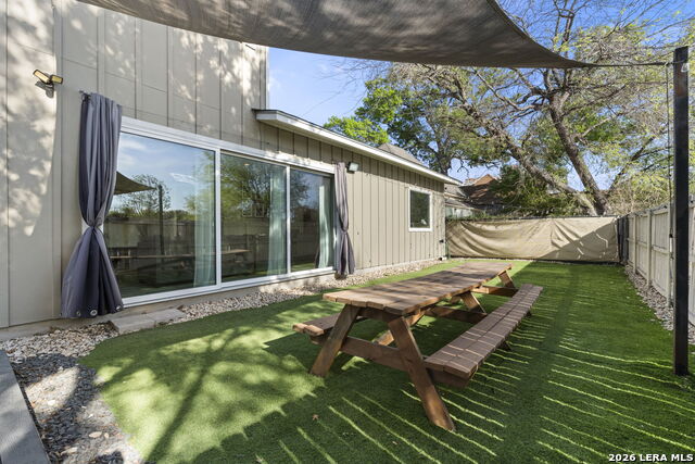 Image 45 of 47 For 327 Jackson  