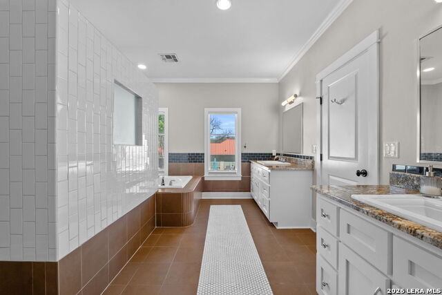 Image 21 of 34 For 137 Katherine  2