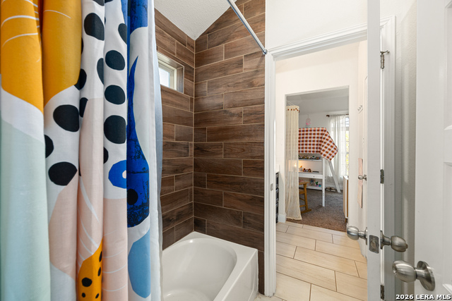 Image 29 of 54 For 5802 Sweetwater Way