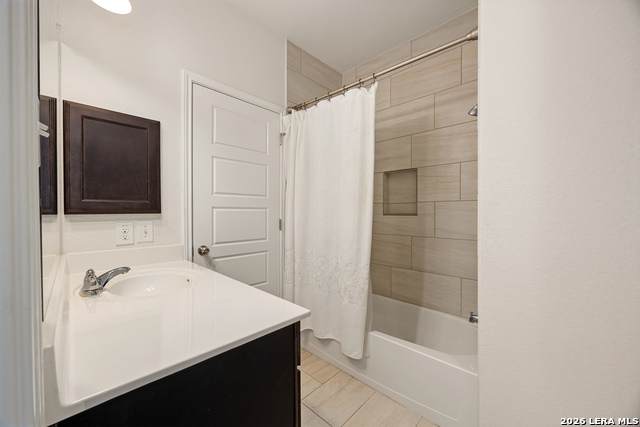 Image 32 of 54 For 5802 Sweetwater Way