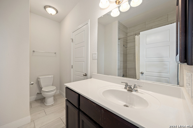 Image 33 of 54 For 5802 Sweetwater Way