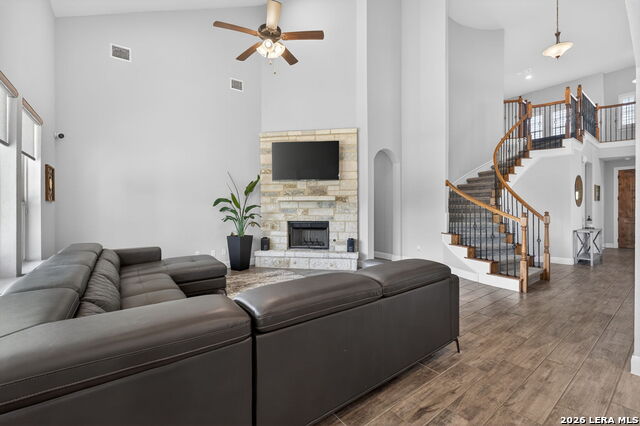 Image 13 of 68 For 107 Lilly Blf