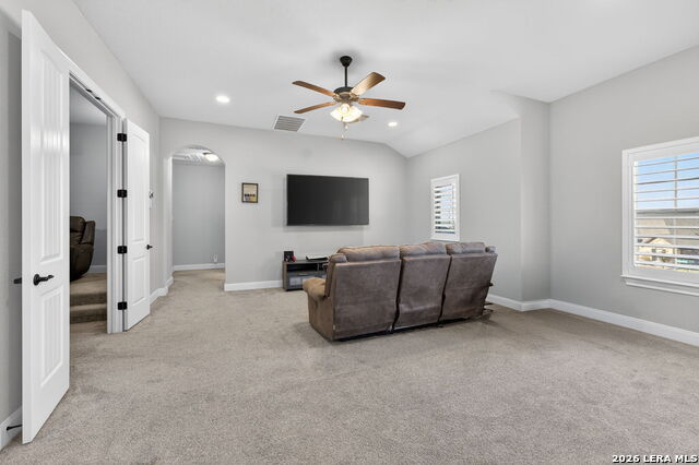 Image 34 of 68 For 107 Lilly Blf